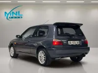 Usata Nissan Sunny 220 CV (161 kW) 1992 Nero Berlina