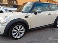 Occasion Mini Cooper D 111 PK (81 kW) 2011 Beige Hatchback