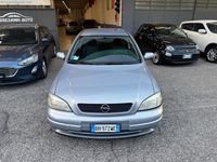 Usata Opel Astra Club 67 CV (49 kW) 2000 Argento Berlina