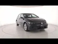 Usata VW Golf VIII Style 150 CV (110 kW) 2025 Verde scuro Berlina