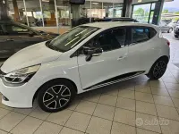 Usata Renault Clio 75 CV (55 kW) 2015 Bianco Station wagon