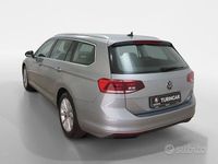 Usata VW Passat Business 150 CV (110 kW) 2022 Grigio Station wagon