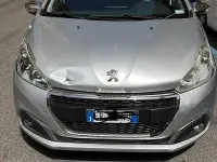 Usata Peugeot 208 68 CV (50 kW) 2013 Grigio Utilitaria