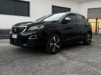 Usata Peugeot 3008 131 CV (96 kW) 2019 Nero SUV