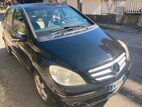 Usata Mercedes B180 2008 Nero Monovolume