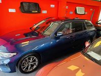 Usata BMW 318 150 CV (110 kW) 2023 Blu/azzurro Station wagon