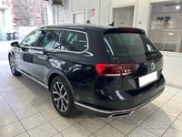 Usata VW Passat Executive 190 CV (139 kW) 2020 Nero metallizzato Station wagon