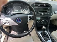 Usata Saab 9-3 Vector 180 CV (132 kW) 2009 Bianco Berlina