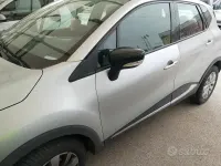 Usata Renault Captur 90 CV (66 kW) 2015 SUV
