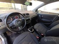 Begagnad VW Polo 90 HK (66 kW) 2012 Grå Halvkombi