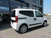 Usata Fiat Qubo Lounge 70 CV (51 kW) 2018 Bianco Monovolume
