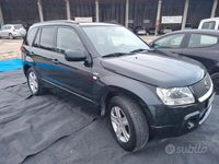 Usata Suzuki Grand Vitara 108 CV (79 kW) 2007 Nero Berlina