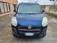 Occasion Fiat Doblò Emotion 105 ch (77 kW) 2012 Bleue Monospace