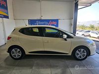 Usata Renault Clio IV Zen 75 CV (55 kW) 2016 Beige Berlina