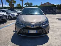 Usata Toyota Yaris Hybrid Business Edition 73 CV (53 kW) 2019 Grigio Berlina