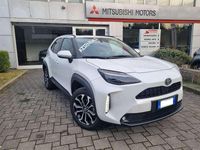 Usata Toyota Yaris Cross Trend 92 CV (67 kW) 2025 Platinum white metallizzato SUV