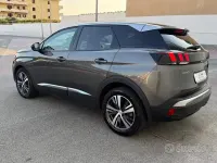 Usata Peugeot 3008 Allure 131 CV (96 kW) 2023 Grigio SUV
