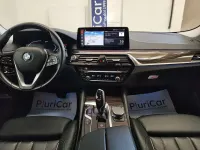 Begagnad BMW 530e Luxury Line 184 HK (135 kW) 2022 Svart Kombi