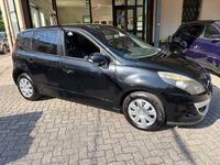 Usata Renault Scénic III Luxe 135 CV (99 kW) 2011 Antracite Monovolume