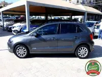Usata VW Polo Trendline 75 CV (55 kW) 2015 Grigio Berlina
