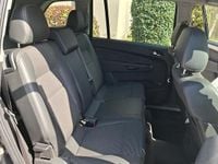 Usata Opel Zafira Cosmo 125 CV (91 kW) 2011 Nero Monovolume