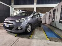Usata Hyundai i10 Edition 67 CV (49 kW) 2015 Grigio Utilitaria