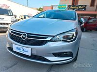 Usata Opel Astra Innovation 110 CV (80 kW) 2018 Argento Berlina