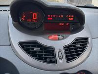 Usata Renault Twingo 75 CV (55 kW) 2011 Bianco Utilitaria