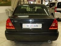 Usata Mercedes C180 122 CV (89 kW) 1995 Nero Berlina
