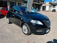 Usata Lancia Ypsilon 69 CV (50 kW) 2015 Nero Utilitaria