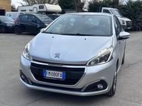 Usata Peugeot 208 Allure 82 CV (60 kW) 2018 Argento Utilitaria