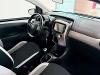 Usata Toyota Aygo X-play 69 CV (50 kW) 2015 Bianco Utilitaria