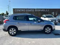 Usata Peugeot 2008 Allure 82 CV (60 kW) 2016 Grigio artense SUV