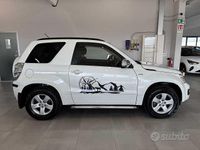 Usata Suzuki Grand Vitara 129 CV (94 kW) 2013 Bianco SUV