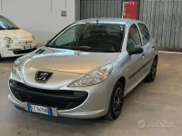 Usata Peugeot 206 60 CV (44 kW) 2010 Grigio Berlina
