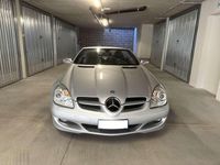 Usata Mercedes SLK200 163 CV (119 kW) 2006 Argento Cabrio