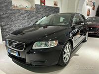 Usata Volvo V50 109 CV (80 kW) 2010 Nero Station wagon