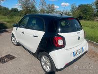 Usata Smart ForFour 71 CV (52 kW) 2017 Bianco Utilitaria
