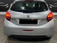 Usata Peugeot 208 75 CV (55 kW) 2018 Grigio Utilitaria