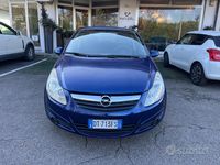 Usata Opel Corsa Cosmo 90 CV (66 kW) 2008 Blu Berlina
