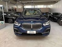 Usata BMW X5 231 CV (169 kW) 2021 Phytonic blau met. SUV