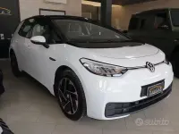 Usata VW ID.3 Pro 149 kW (203 CV) 2023 Bianco Utilitaria
