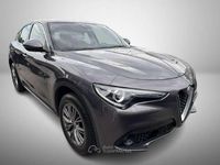 Usata Alfa Romeo Stelvio Super 210 CV (154 kW) 2018 Grigio scuro metallizzato SUV