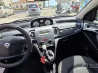 Usata Lancia Ypsilon 77 CV (56 kW) 2011 Nero Utilitaria