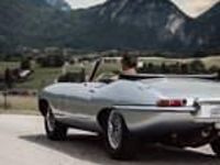 Usata Jaguar E-Type 269 CV (197 kW) 1961 Argento Cabrio