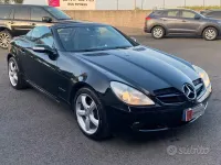 Usata Mercedes SLK200 163 CV (119 kW) 2008 Nero Cabrio