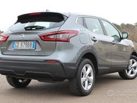 Usata Nissan Qashqai SE 116 CV (85 kW) 2020 Grigio SUV