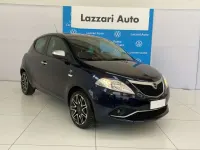 Usata Lancia Ypsilon 69 CV (50 kW) 2017 Blu/azzurro Utilitaria