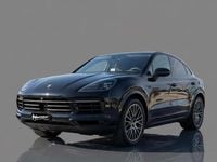 Usata Porsche Cayenne Coupe 340 CV (250 kW) 2022 Blu scuro met. Coupé
