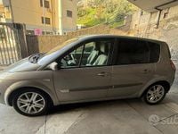 Usata Renault Scénic 2003 Grigio Monovolume